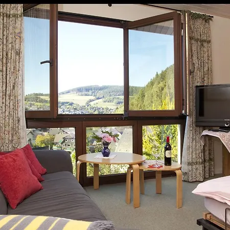 Apartamento Café Alt Willingen Willingen  Habitación foto